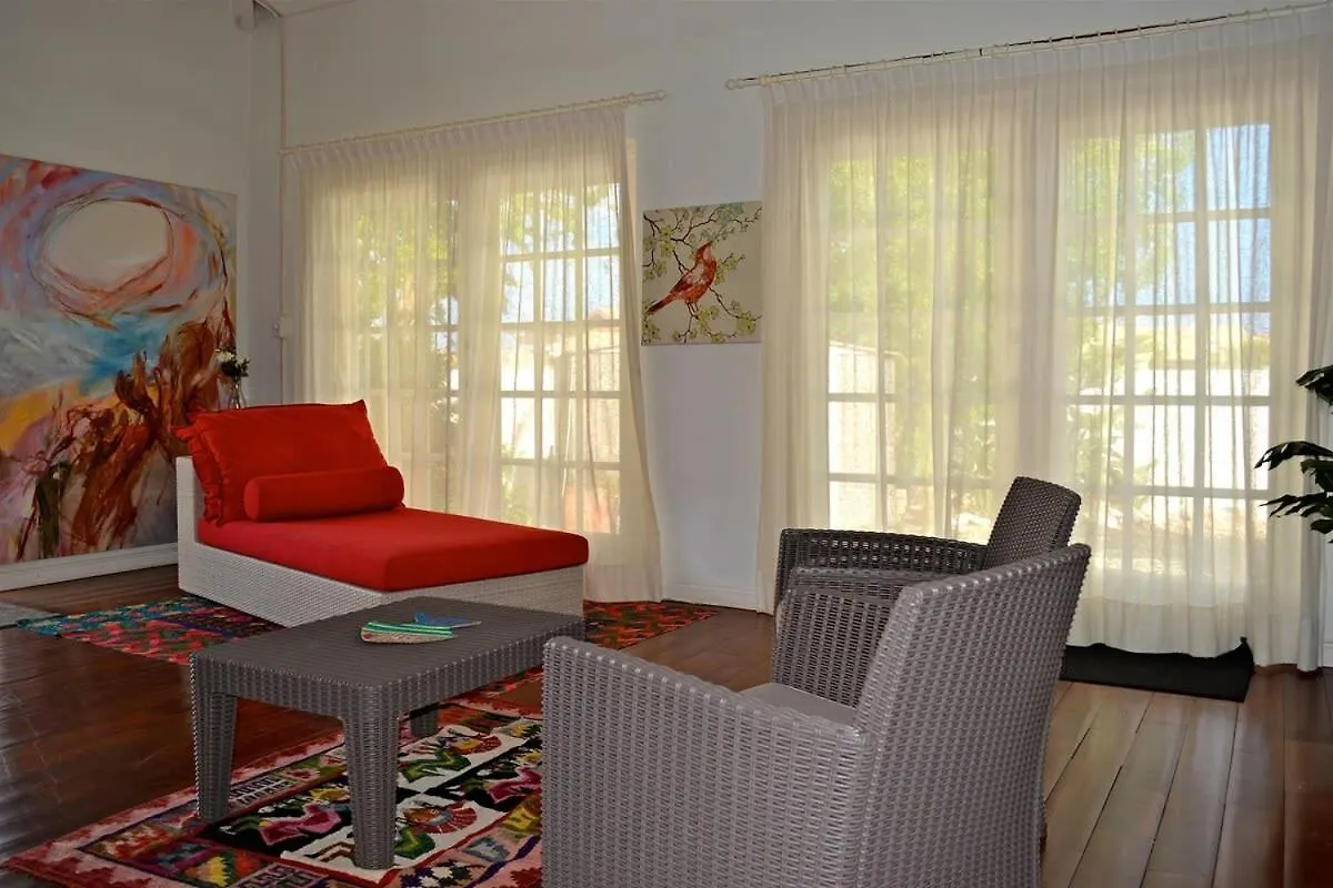 Parrot Villa - Stunning Vacation Home Near Eagle Beach Palm Beach 0*,